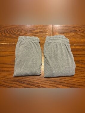 2 Cuddl Duds Men Gray Drawstring Size Medium Pajama Lounge Pocket Shorts Pull On